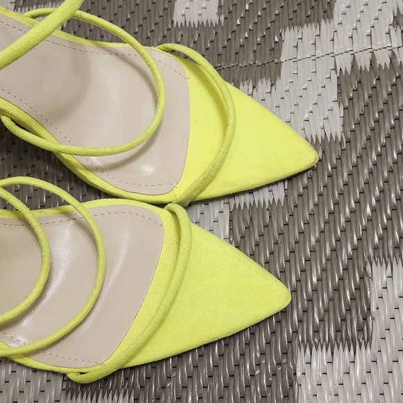 Not Available - Picture 2 of 5